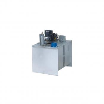 Separate Hydraulikeinheit mit Ölkühlung vermeidet Vibration und thermische Belastung des Maschinenkörpers.